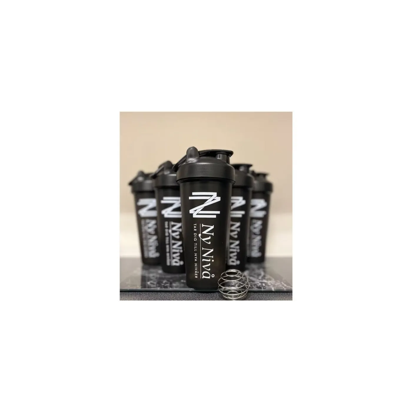 Ny Nivå Shaker (60cl) Beblack|Shakers & Vattenflaskor